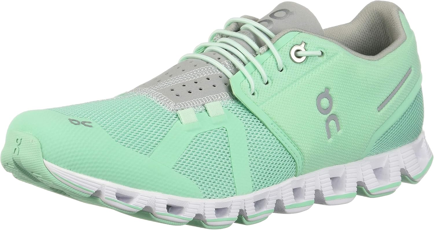 On Running Cloud Women (2018)