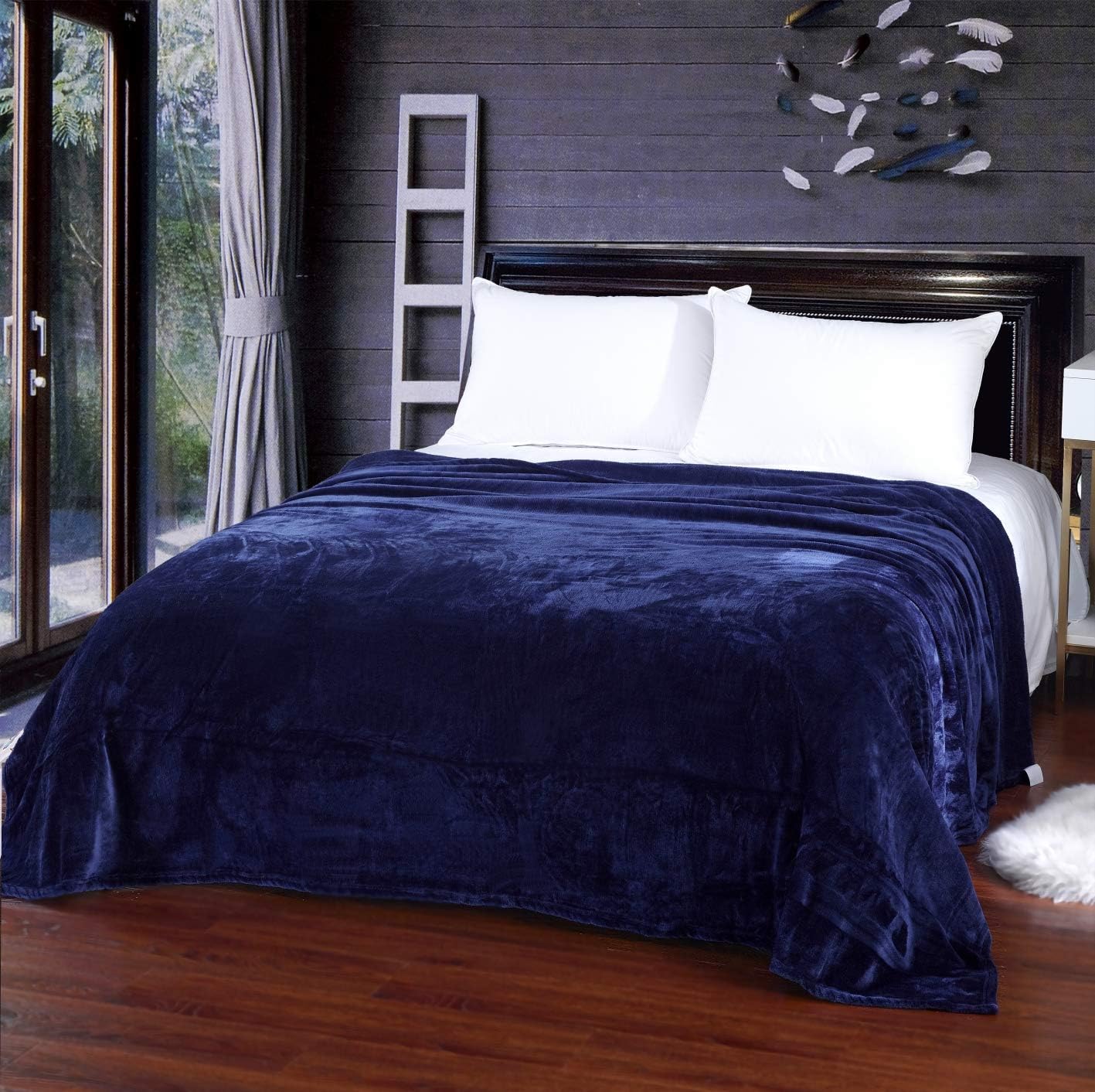 DreamQuil Fleece Blanket Queen Size Super Soft Cozy Navy