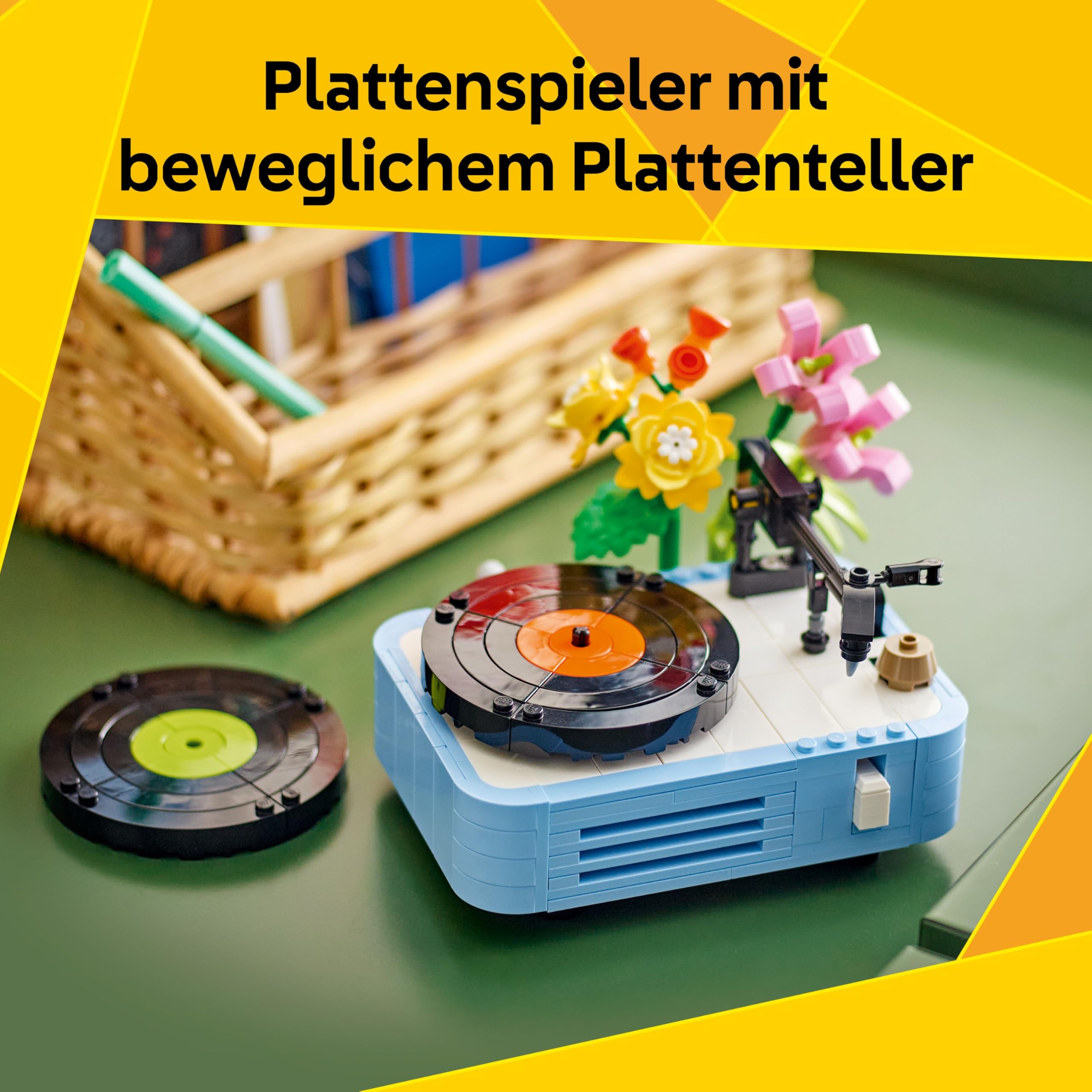 LEGO Creator 3in1 Record Player with Flowers Building Toy - Rebuilds Into a Radio Model or Microphone - Music Toys for 8+ Year Old Girls & Boys - Creative Gift Idea - 31172 4