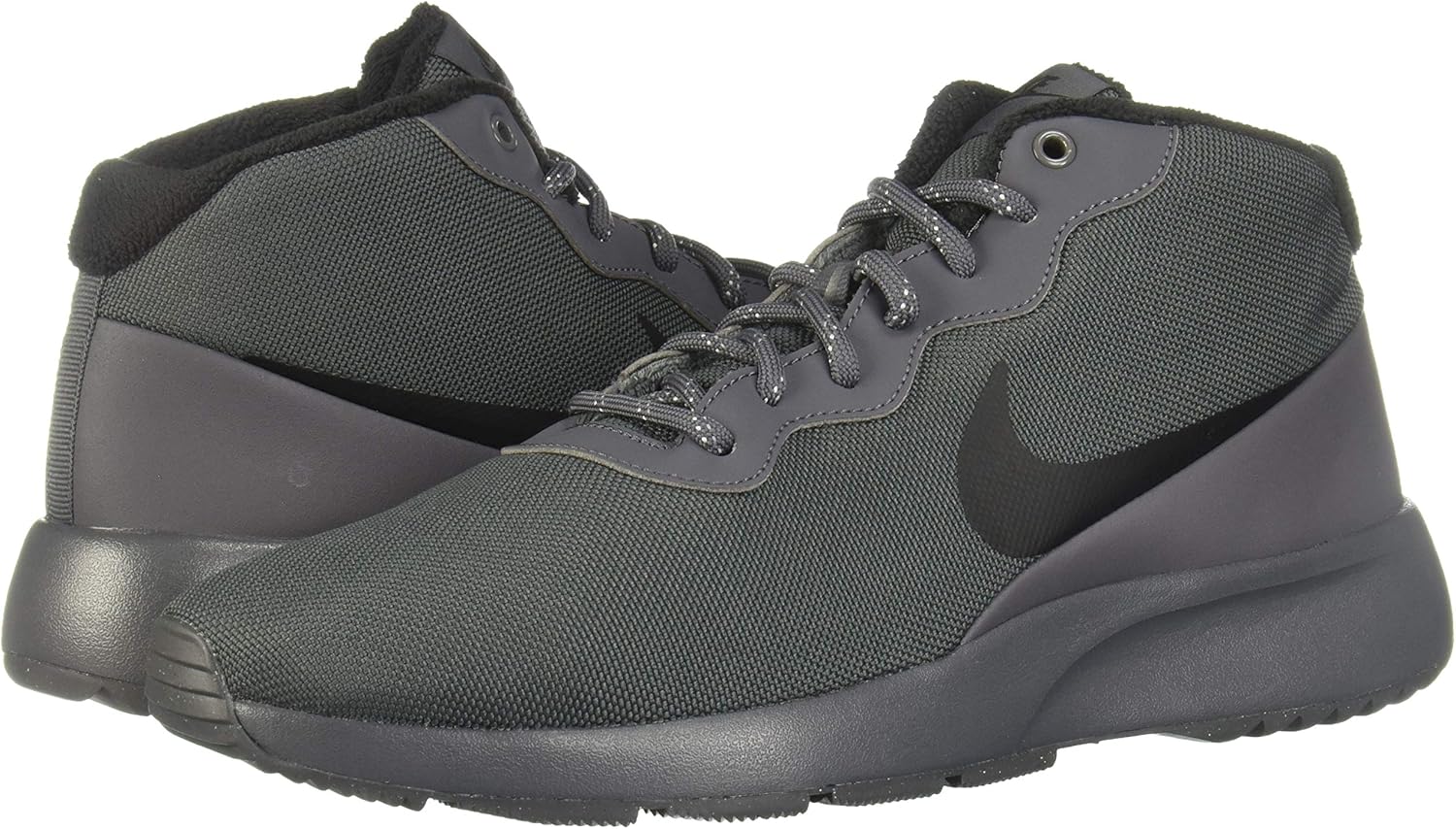 nike tanjun chukka grey