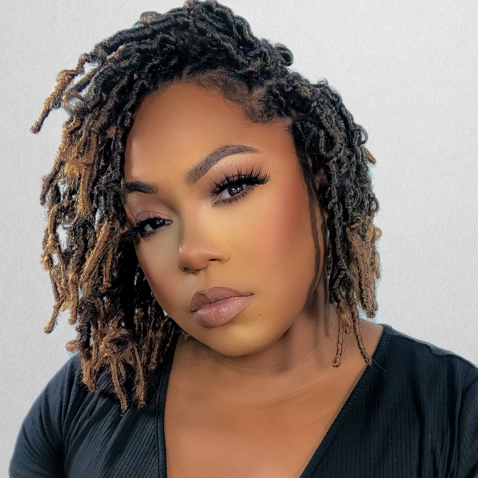 Photo 1 of ToyoTress Butterfly Locs Crochet Hair - 8 Inch 8 Pcs Ombre Blonde Faux Locs (8 Inch, T27-8P)