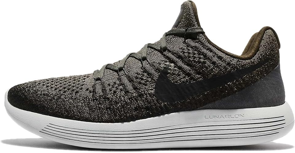 nike flyknit racer black white size 6