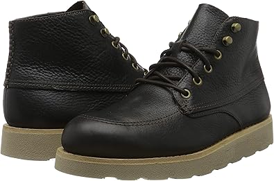 clarks trace quest boots