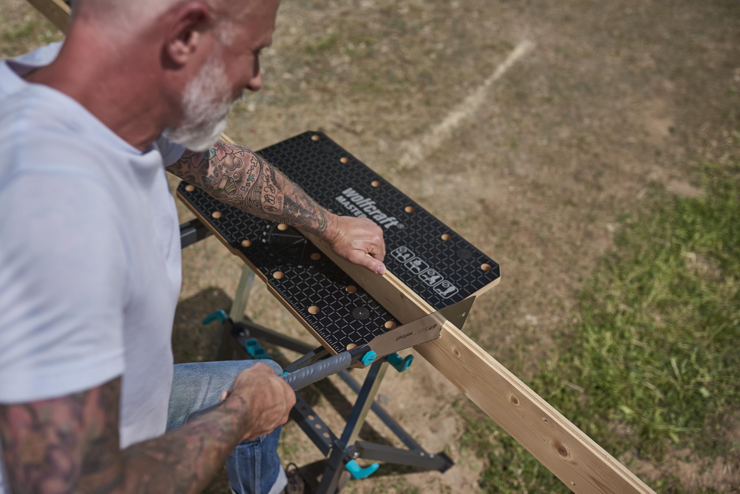 wolfcraft Japansäge - Beidseitig verzahnte Ryoba Handsäge I Ideal für die Bearbeitung von Holz und Kunststoff sowie für Fußleisten I 240 mm Sägeblatt - Zugsäge - 6951000 7