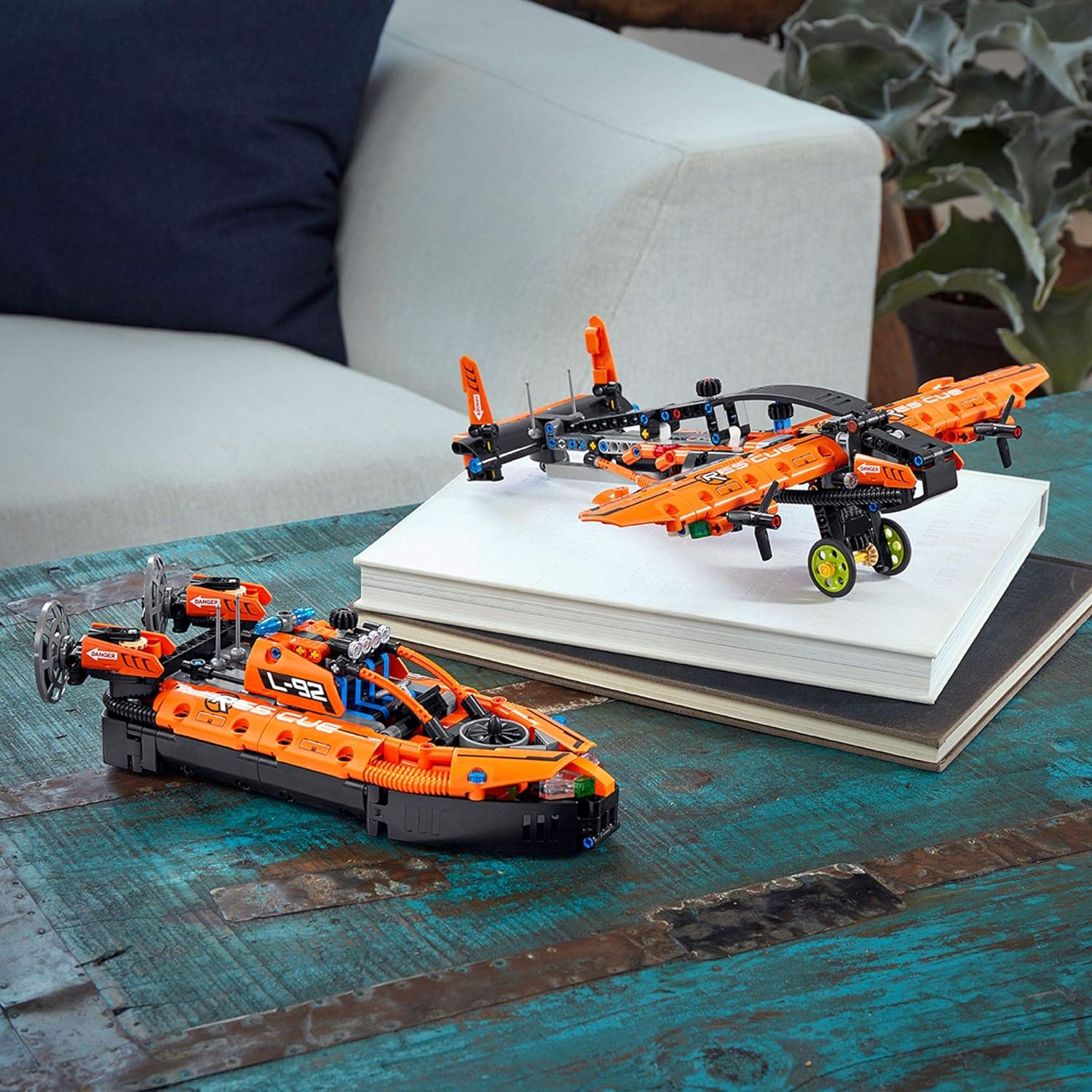 LEGO Technic Rescue Hovercraft 42120 Model Building Kit; This Awesome Toy Hovercraft Makes A Great Gift for Any Occasion, New 2021 (457 Pieces): Toys & Games