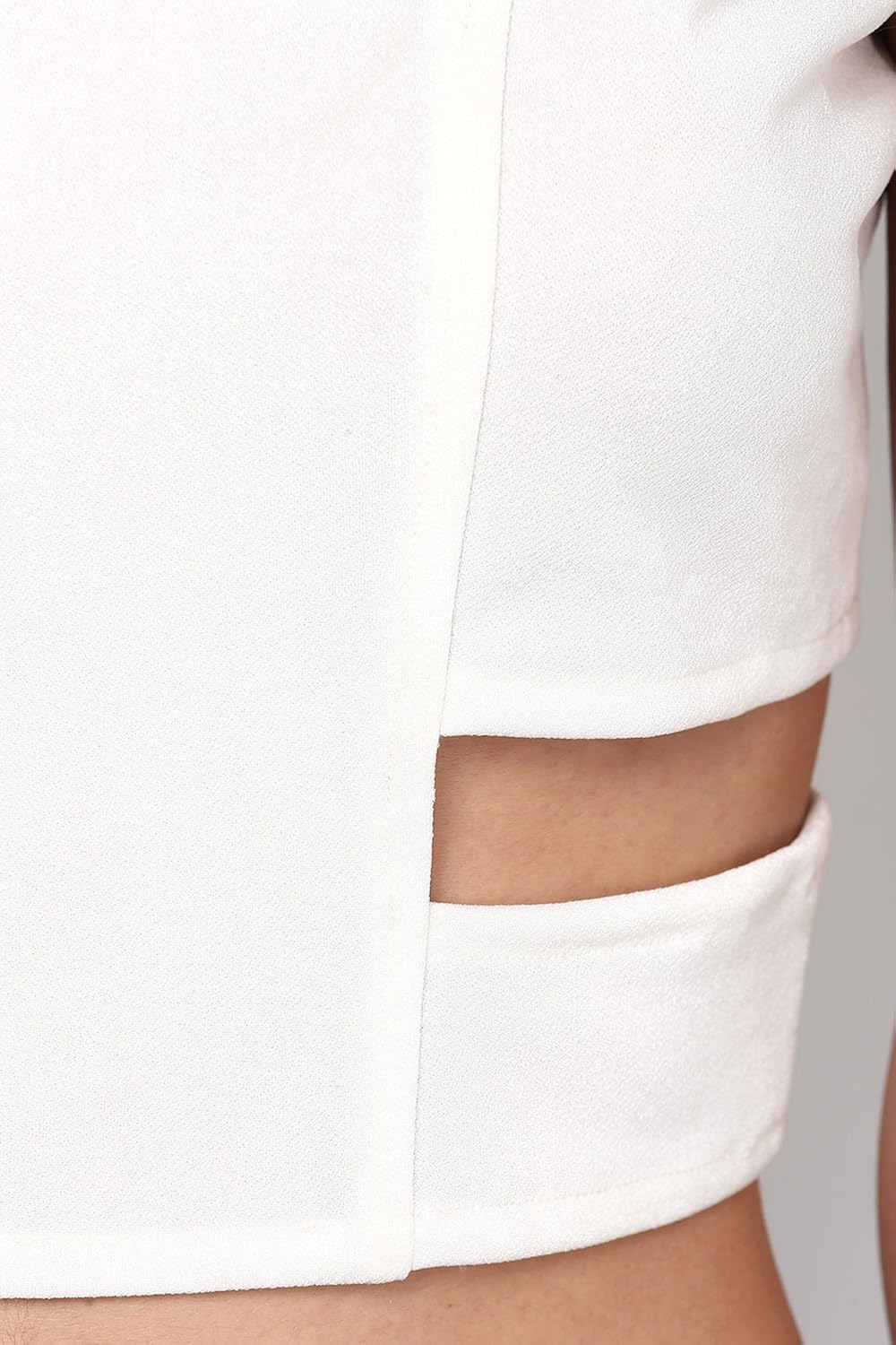 martini women white stretchable crop top