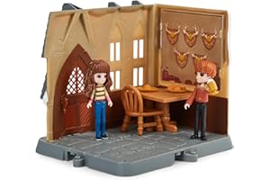 Wizarding World Harry Potter, Magical Minis Three Broomsticks Playset with 2 Exclusive Figures and 5 Accessories, Kids Toys for Ages 6 and up