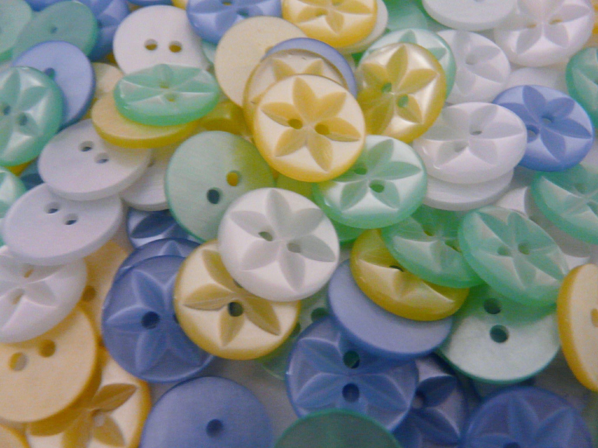 Pack of 100 new 14mm assorted star baby boy colours buttons polyester