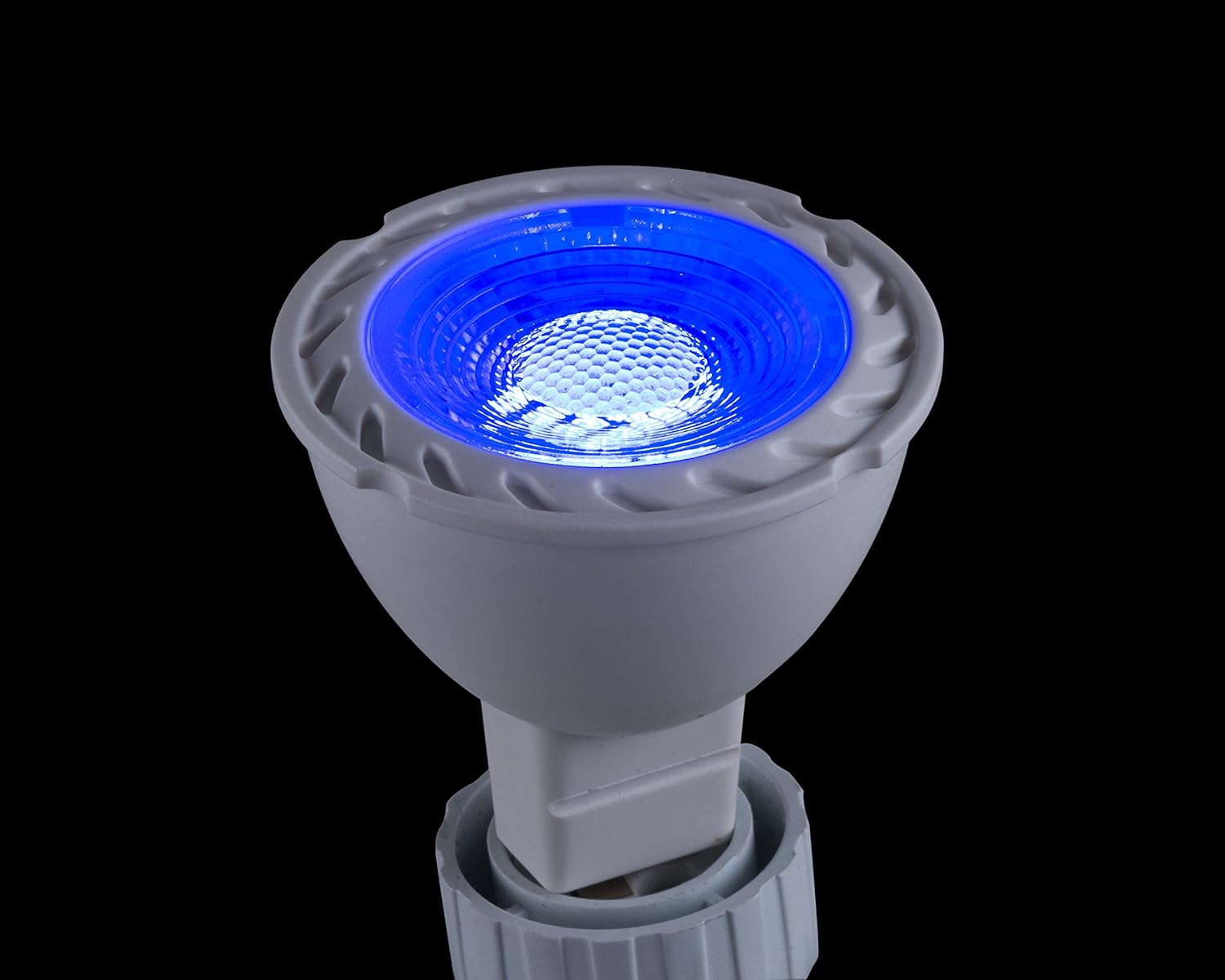 Best Tanning Bed Replacement Bulbs For An Amazing Tan {Top 12} In