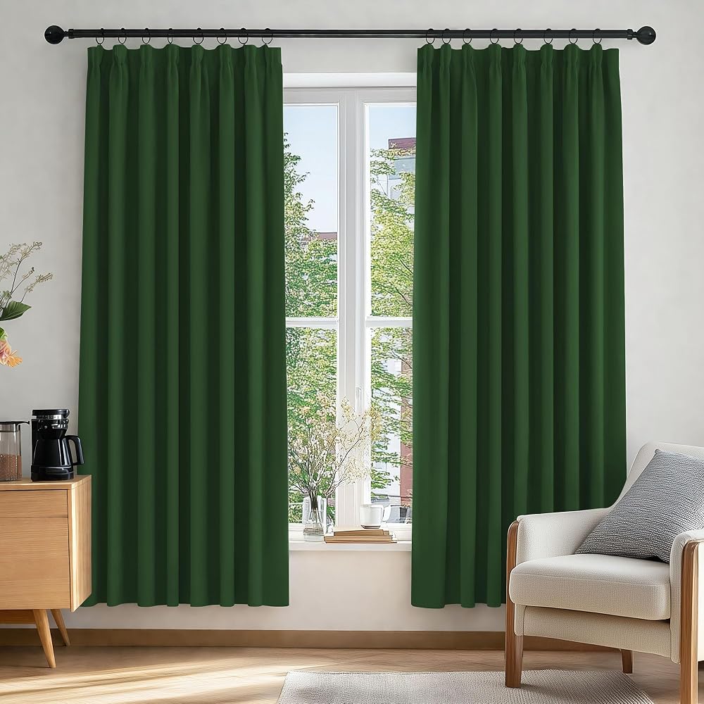 Deconovo Blackout Curtains 66x72 in Forest Green 2pc Pencil Pleat Thermal