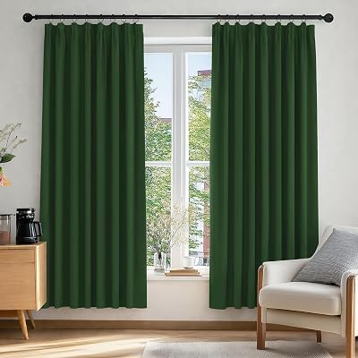 Deconovo Blackout Curtains 66x72 in Forest Green 2pc Pencil Pleat Thermal