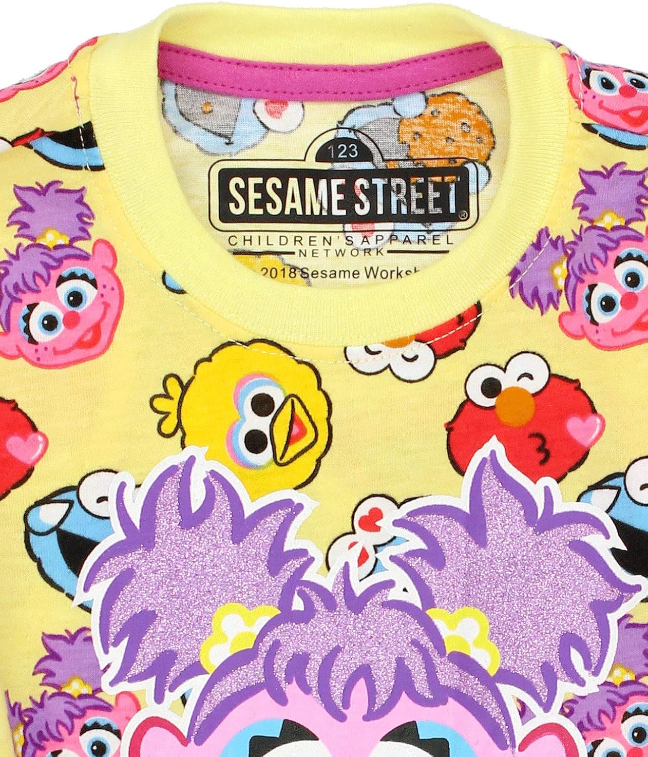 Sesame Street Elmo Girls Short Sleeve Tee (Baby/Toddler): Clothing