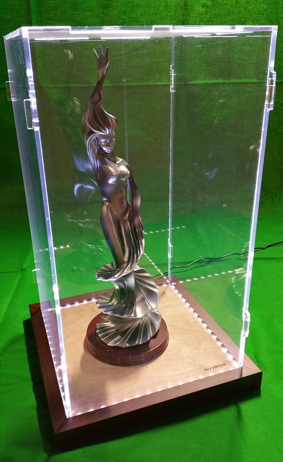 18 doll display case