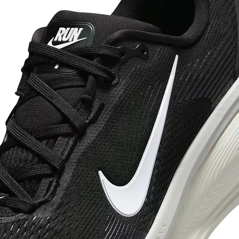 W Nike Vomero 18 Black/Summit White-Coconut Milk 40.5 EU — foto 2 de 8