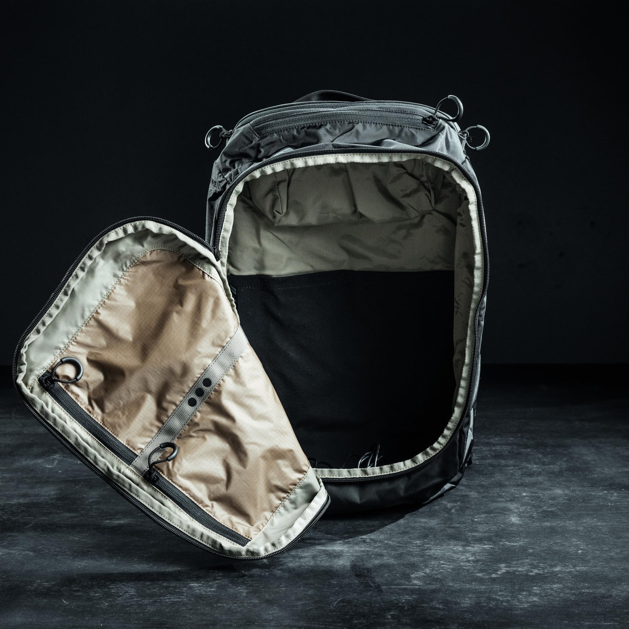 Eberlestock Apprentice Backpack - Everyday Durable Travel, Work, Gym Backpack for Men with Laptop Sleeve and Water Bottle Pockets, Large Capacity, Fits Up to 17