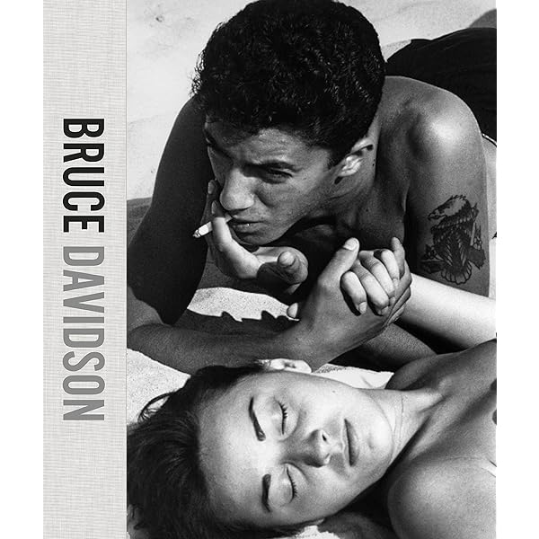 Bruce Davidson photographs: Davidson, Bruce; introduction by Henry