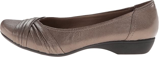clarks propose pixie flat