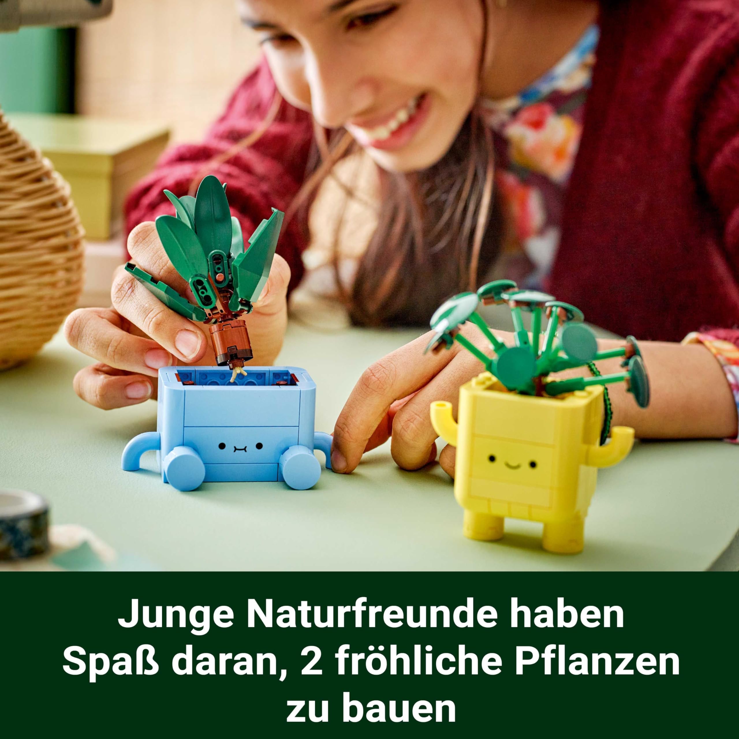 LEGO Botanicals Fröhliche Pflanzen - Spielzeug für Kinder mit 2 Kunstpflanzen, 2 bunten Blumentöpfen & austauschbaren Cartoon-Gesichtern - Geschenkidee für Mädchen ab 9 Jahren - 10349 3