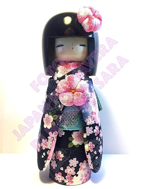 bambole kokeshi prezzi