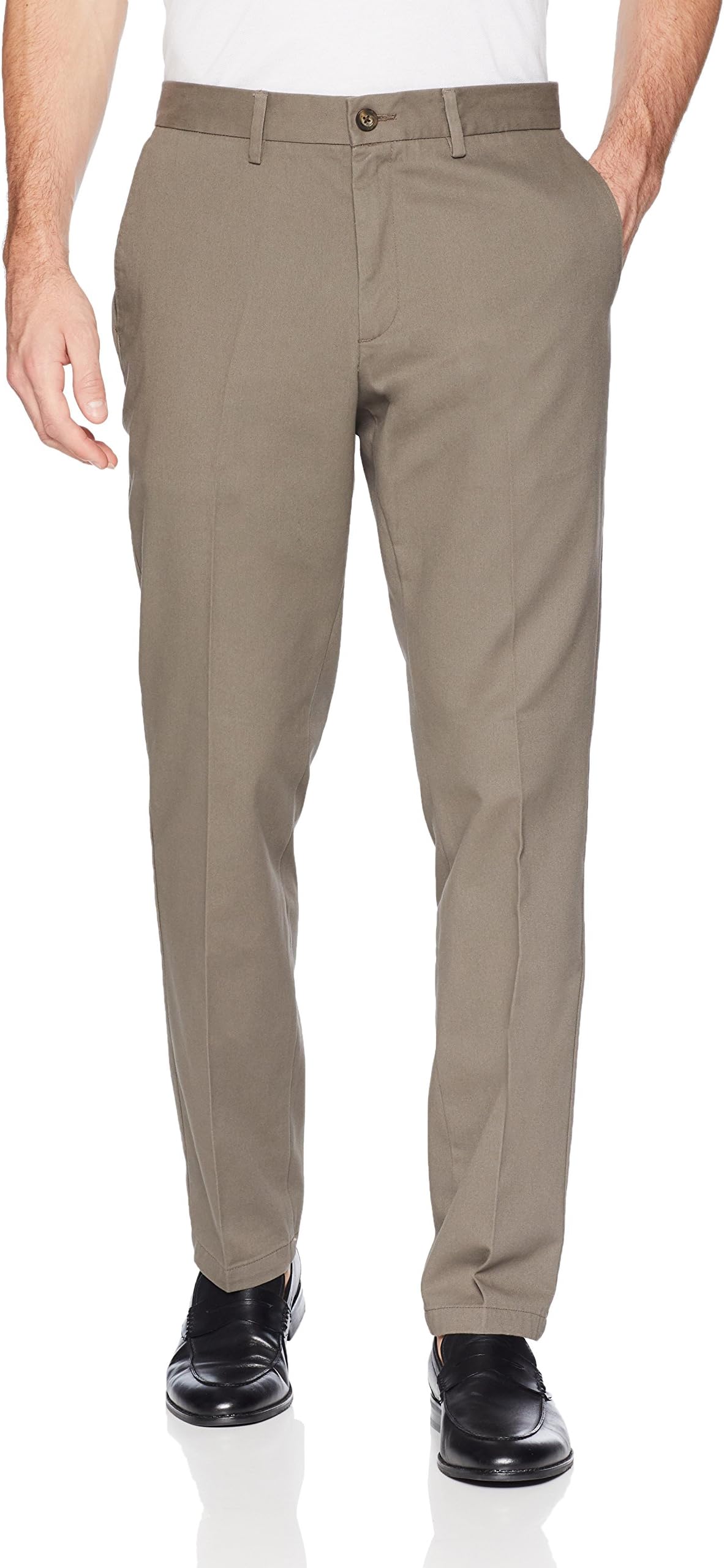 Amazon EssentialsMen's Slim-Fit Wrinkle-Resistant Flat-Front Chino Pant