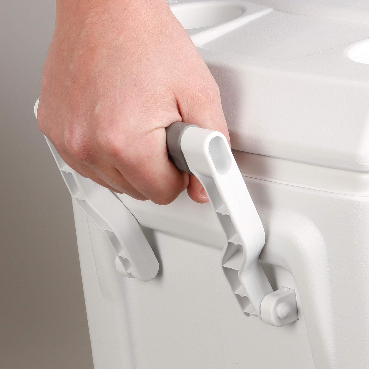 Coleman Coastal Xtreme Series Marine Portable Cooler , White, 70 Quart: Sports & Outdoors