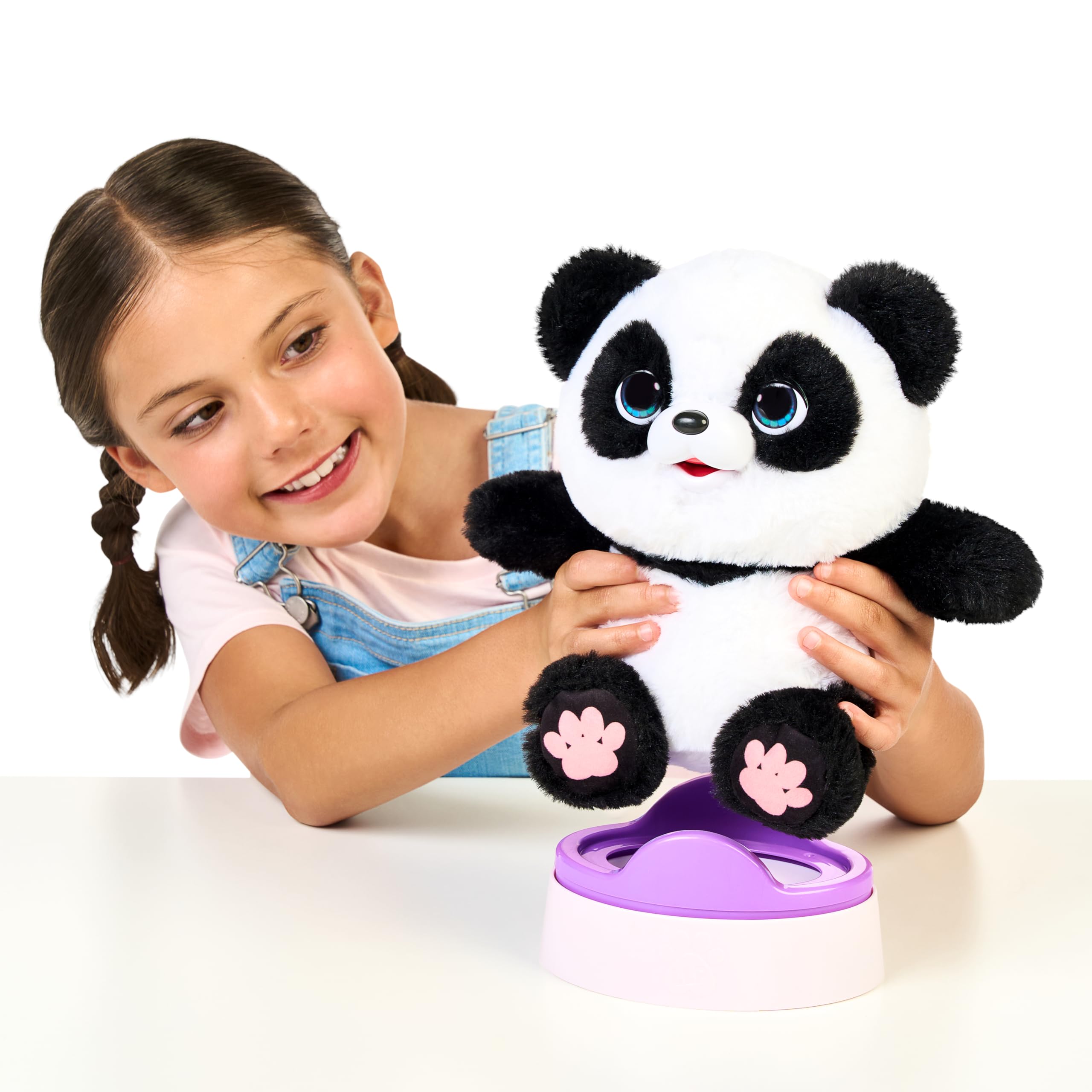 Little Live Pets My Baby Panda ChuChu | Interaktives Haustier mit über 50 Geräuschen & Reaktionen. Strampelt, geht aufs Töpfchen, lacht & mehr. Immer Wieder Spielen. Geschenk für Kinder 5