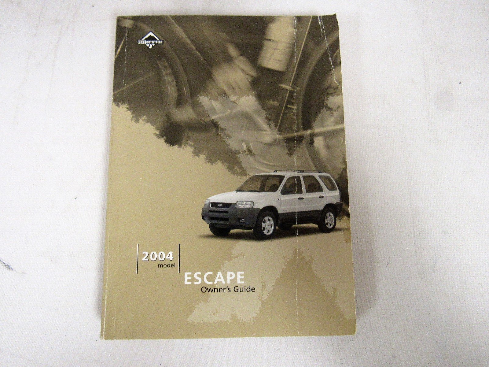 2004 Ford Escape Owners Manual Paperback – 2004