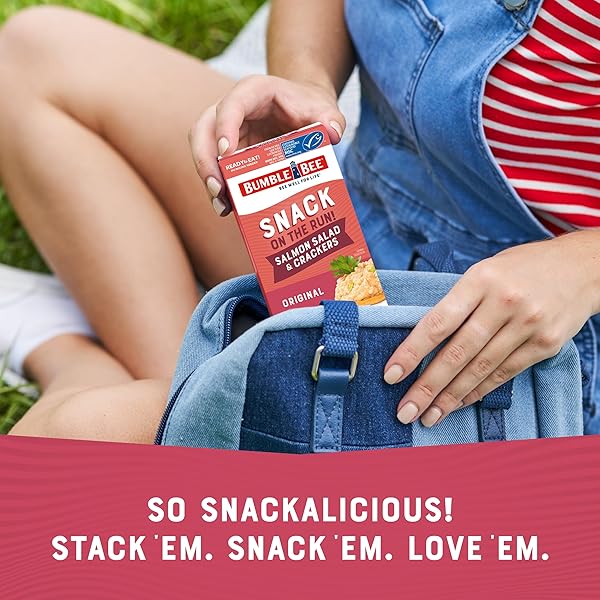 BUMBLE BEE SNACK ON THE RUN! PROTEIN SNACK PACK – 8G PROTEIN PER BOX – SALMON SALAD WITH CRACKERS KIT – READY TO EAT EASY-OPEN CAN – WILD CAUGHT MSC-CERTIFIED SEAFOOD (PACK OF 1)