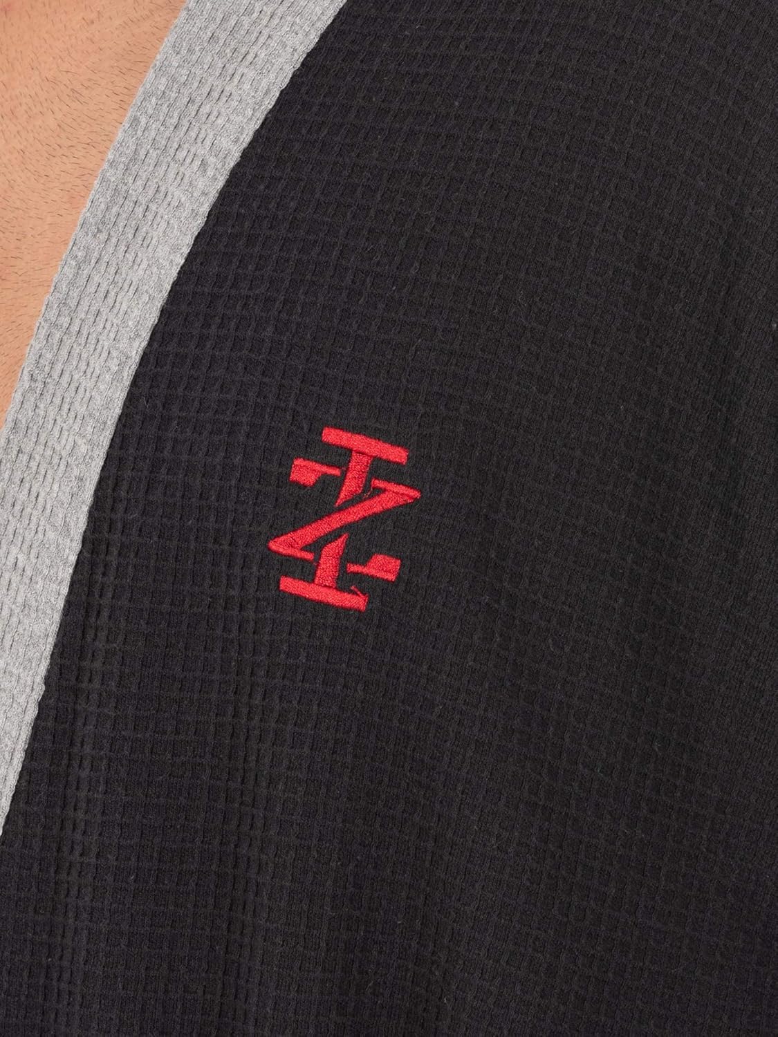 IZOD Men's Waffle Knit Kimono Robe at  Men’s Clothing store