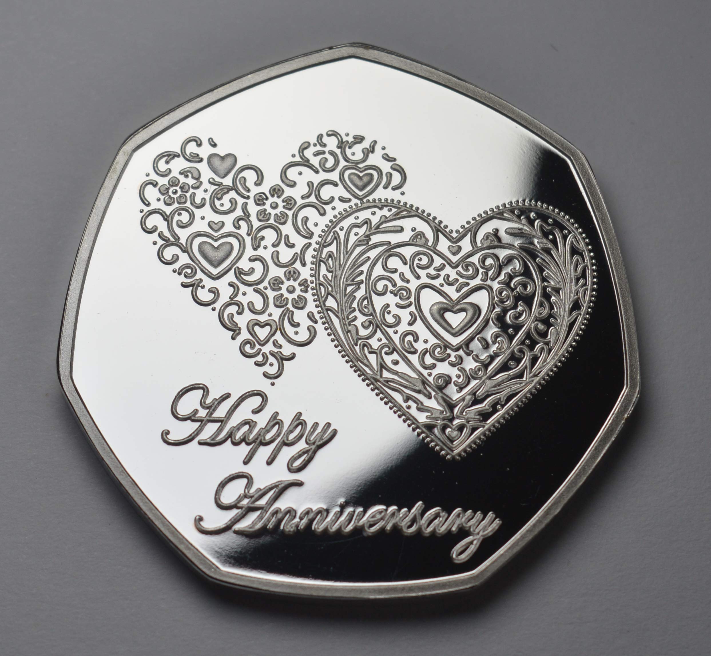 The Commemorative Coin Company Happy Anniversary Silver Commemorative. Mint State, Ungraded, 99.9% Silver, 8g, 27mm, 50p