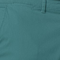 Amazon Essentials Men's Athletic-Fit Casual Stretch