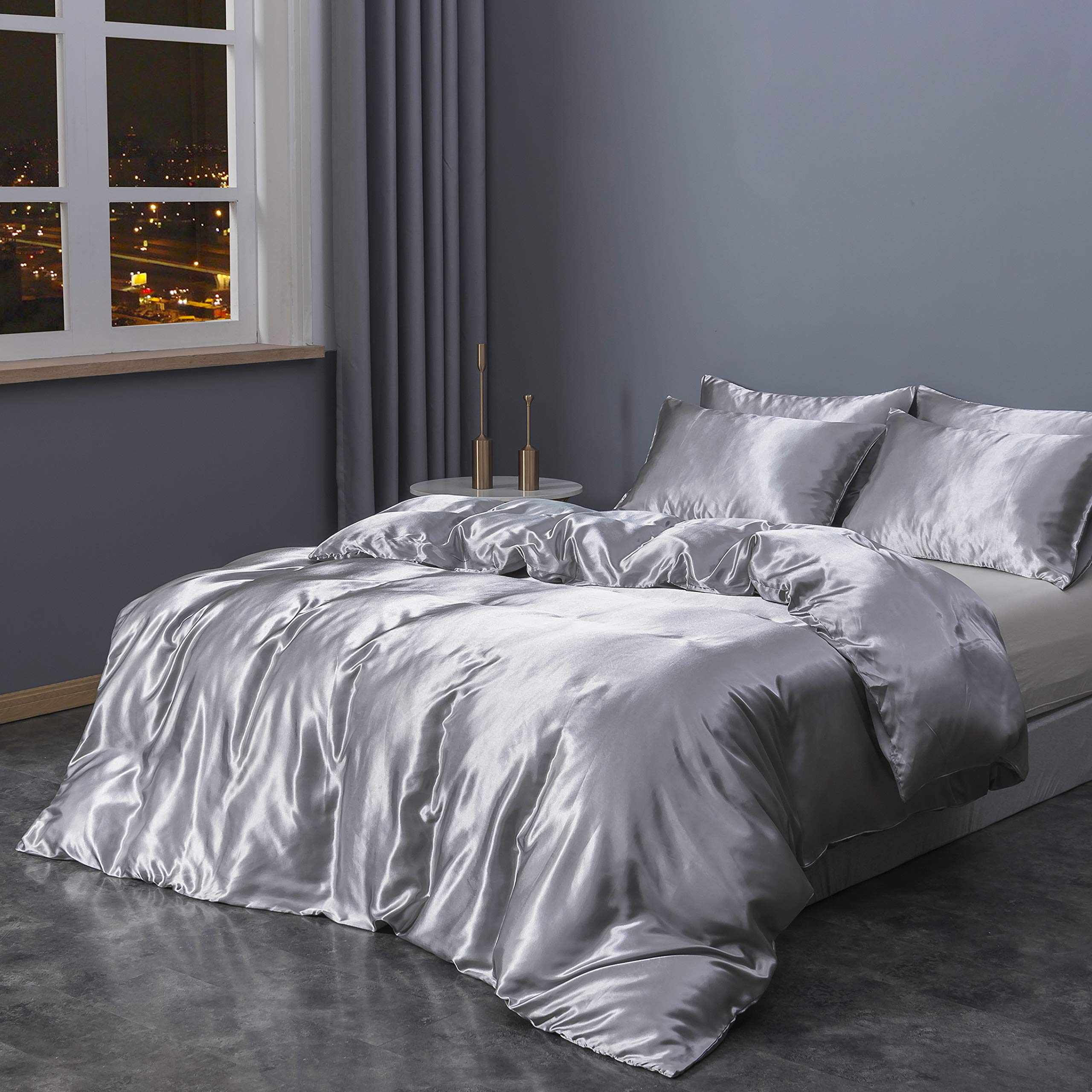 Photo 1 of ***MISSING PARTS***
Sleepymoon Duvet Cover Set Silk Like Twin Full Queen King (Light Grey, King) (Only Duvet Cover+ Pillow Sham. Comforter or Duvet Not Included)