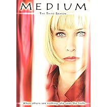 海外輸入盤　Medium: the Complete Series s-l1200.jpg