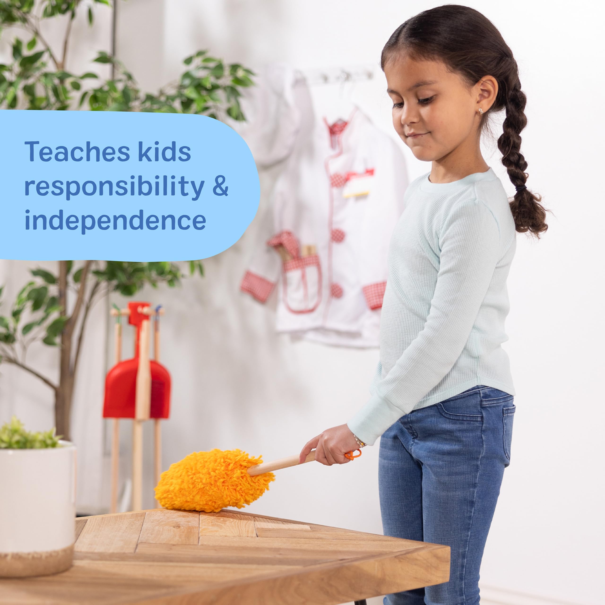 Melissa & Doug Dust Sweep Mop 6-Piece Pretend Play Set, Toddler Toy Cleaning, Pretend Play Home Cleaning, Kids Broom and Mop Set for Ages 3+