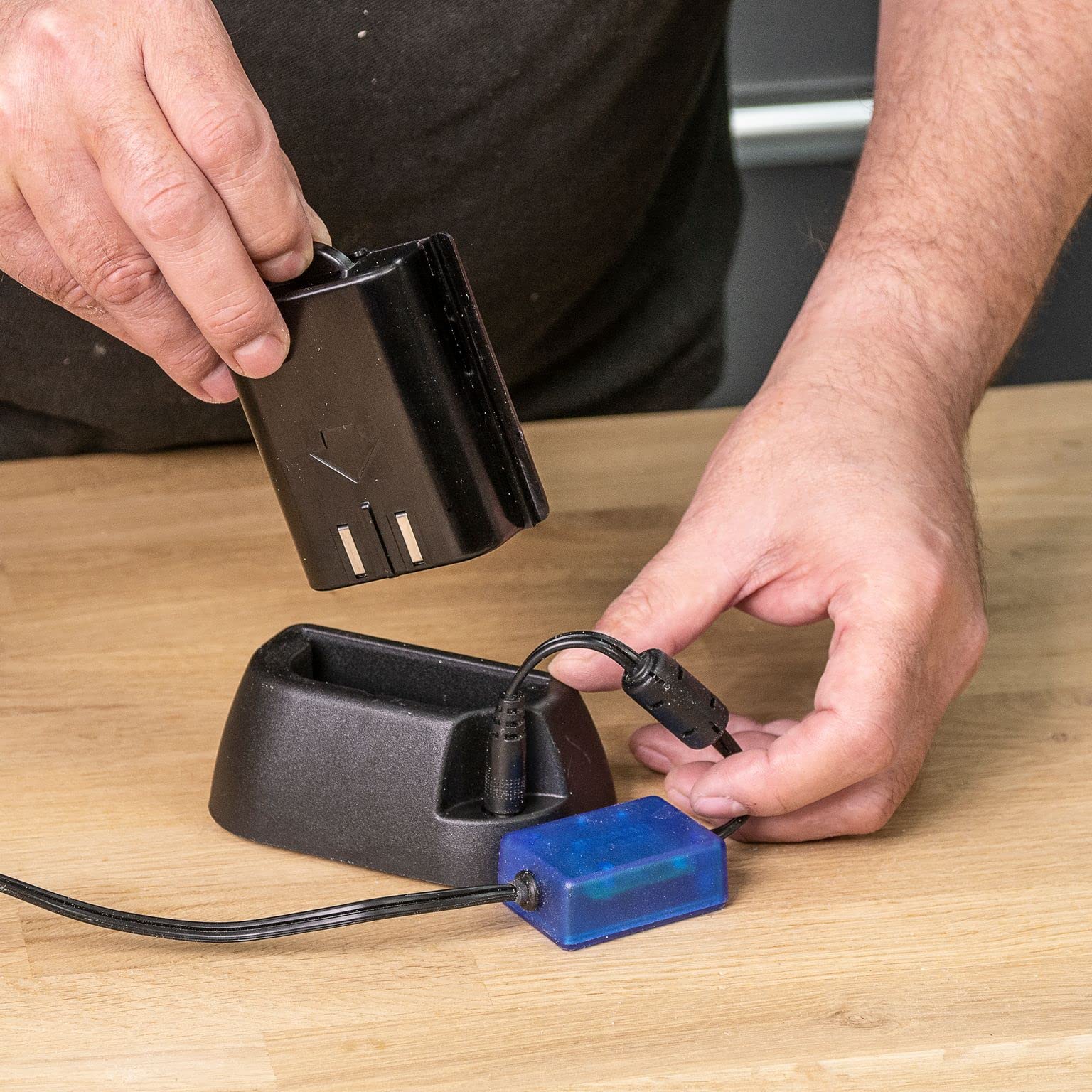 Trend Airshield Pro Remote Battery Charging Cradle, AIR/P/7