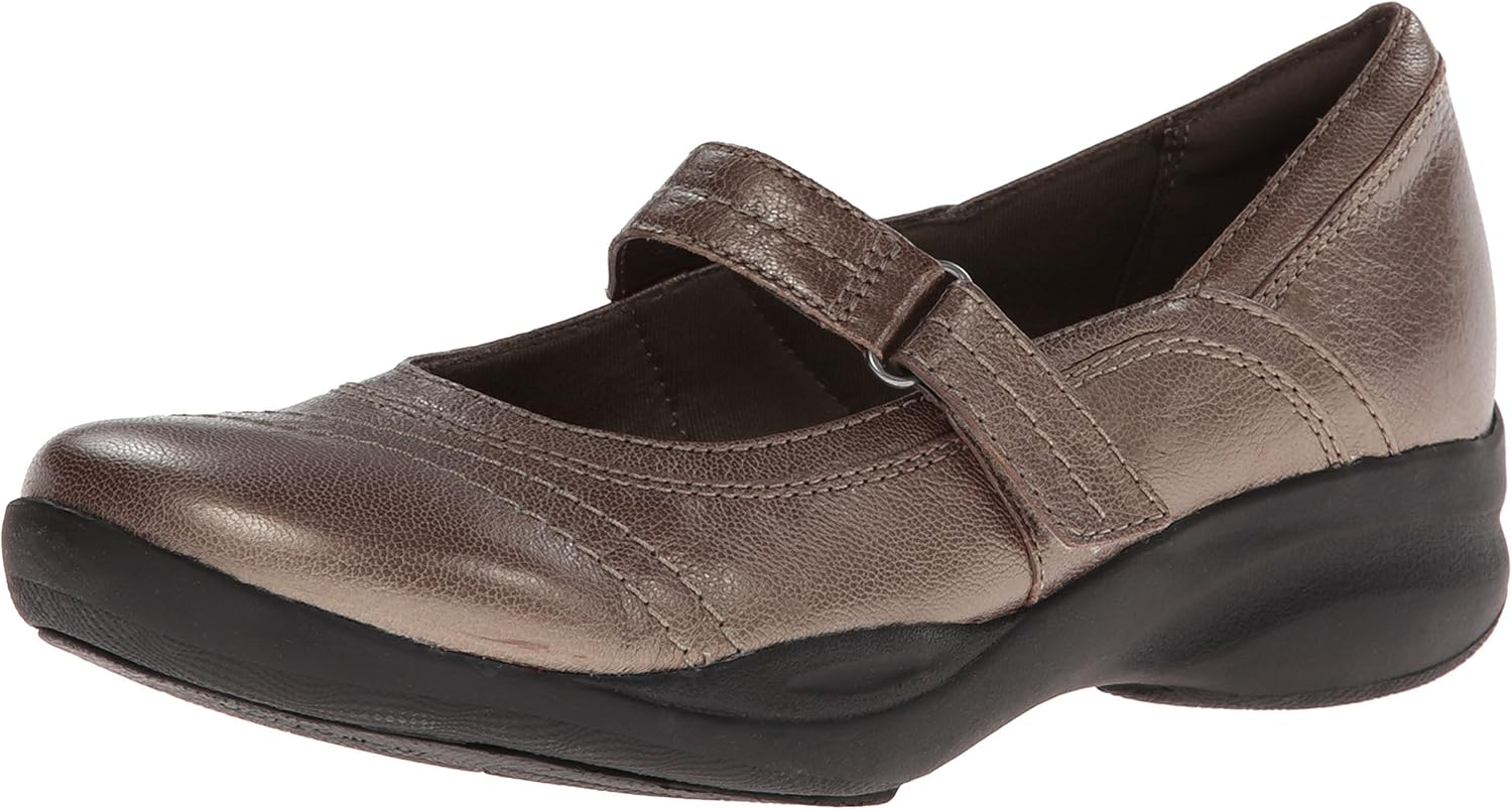 clarks in motion flex