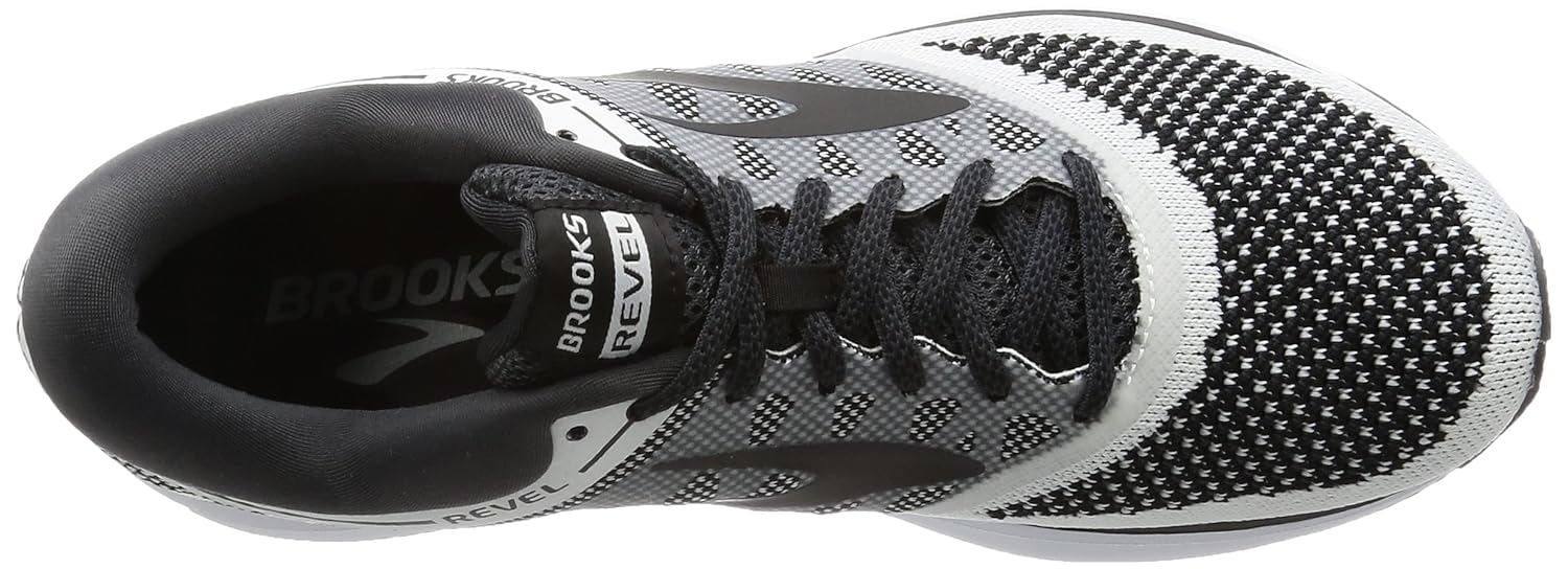 brooks revel black and white