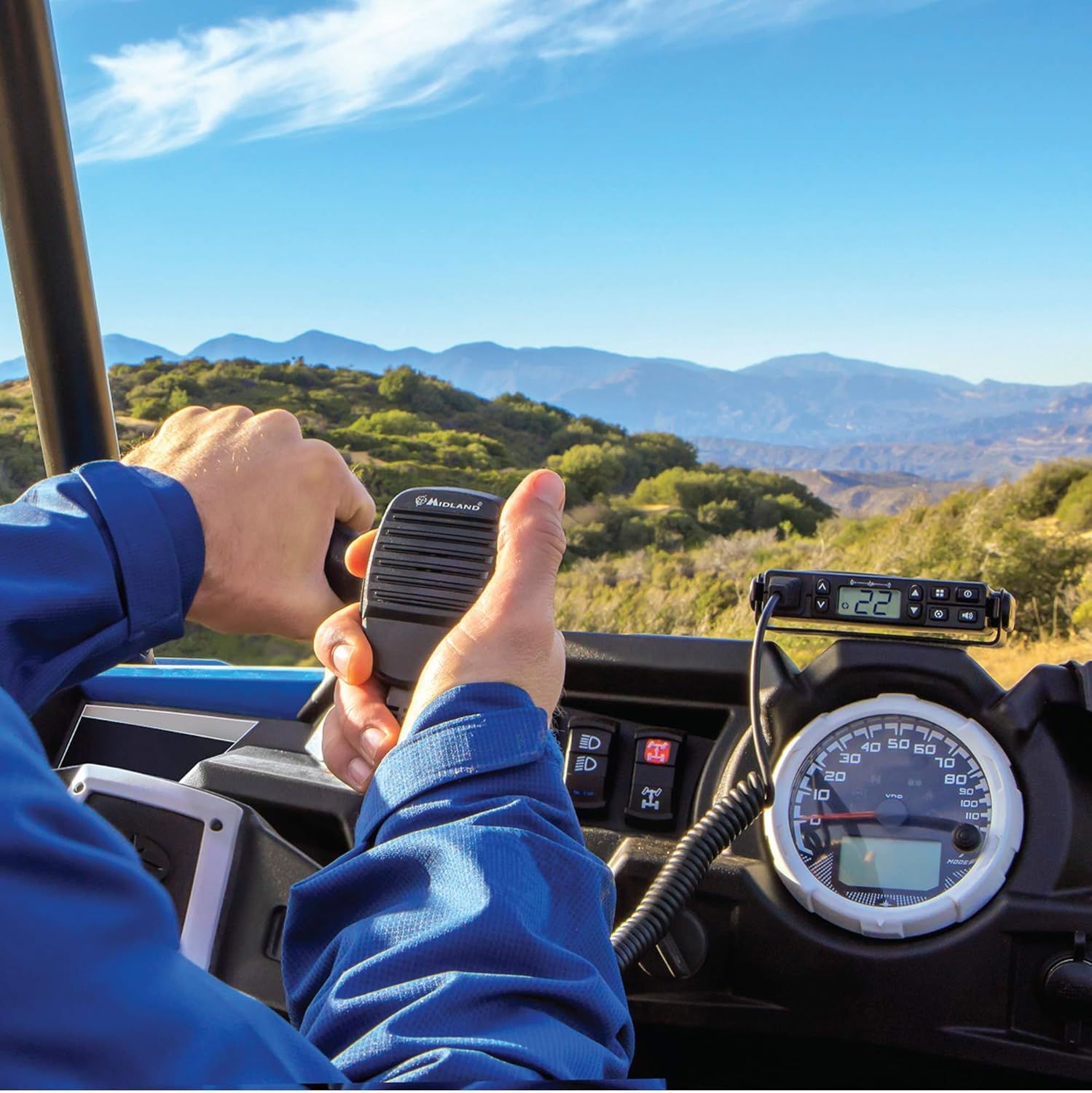 Midland 5 Watt GMRS MicroMobile Two-Way Radio - Long Range Walkie Talkie, & 142 Privacy Codes, & NOAA Weather Scan + Alert (Black)