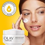 Olay Complete Moisturise & Glow Day Cream Sensitive Skin SPF15 50ml Healthy view 7