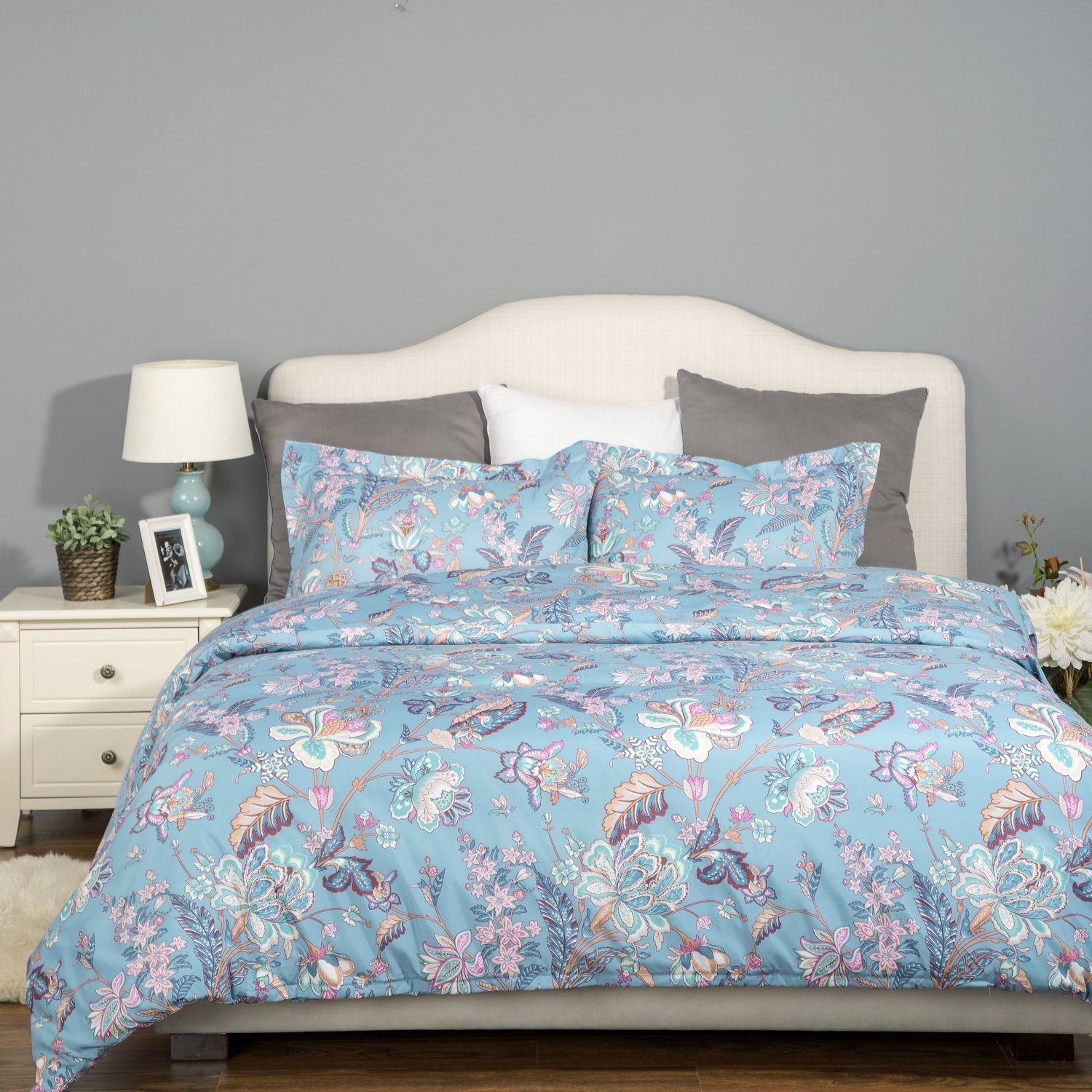 3 Piece Duvet Cover Set with Zipper Closure-Printed Blue Floral Reversible Design,Full/Queen (90\