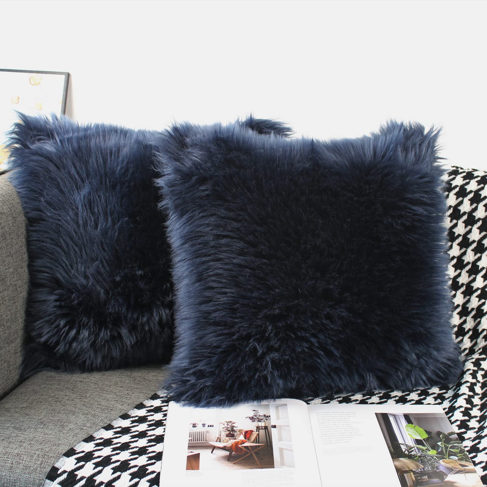 OYIMUA Navy Blue 18 x 18 Inches Cushion Covers Pack of 2 Fluffy Soft Faux Fur Square Pillowcases, Luxury Home Decorative Super Soft Plush Pillow Covers Case 45cm x 45cm for Sofa Bed Living Room