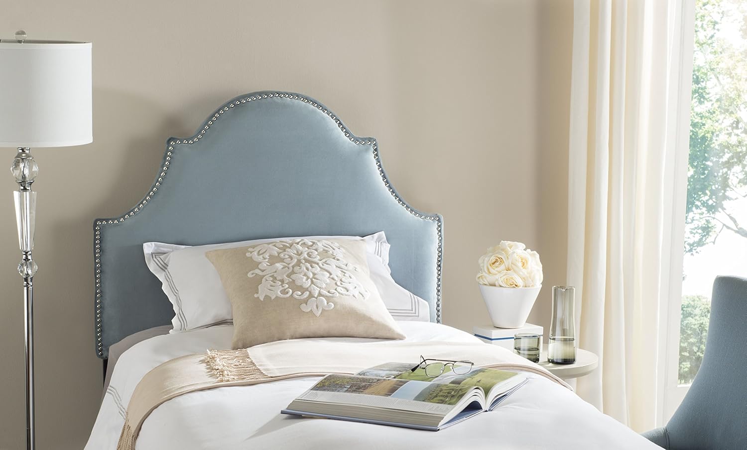 Amazon Com Safavieh Mercer Collection Hallmar Arched Twin