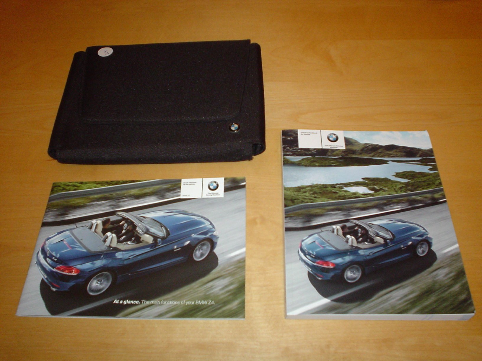BMW Z4 E89 OWNERS HANDBOOK (2008 - 2014) ROADSTER - sDrive23i sDrive30i  sDrive35i sDrive35is - OWNER'S HAND BOOK MANUAL Paperback – 2011