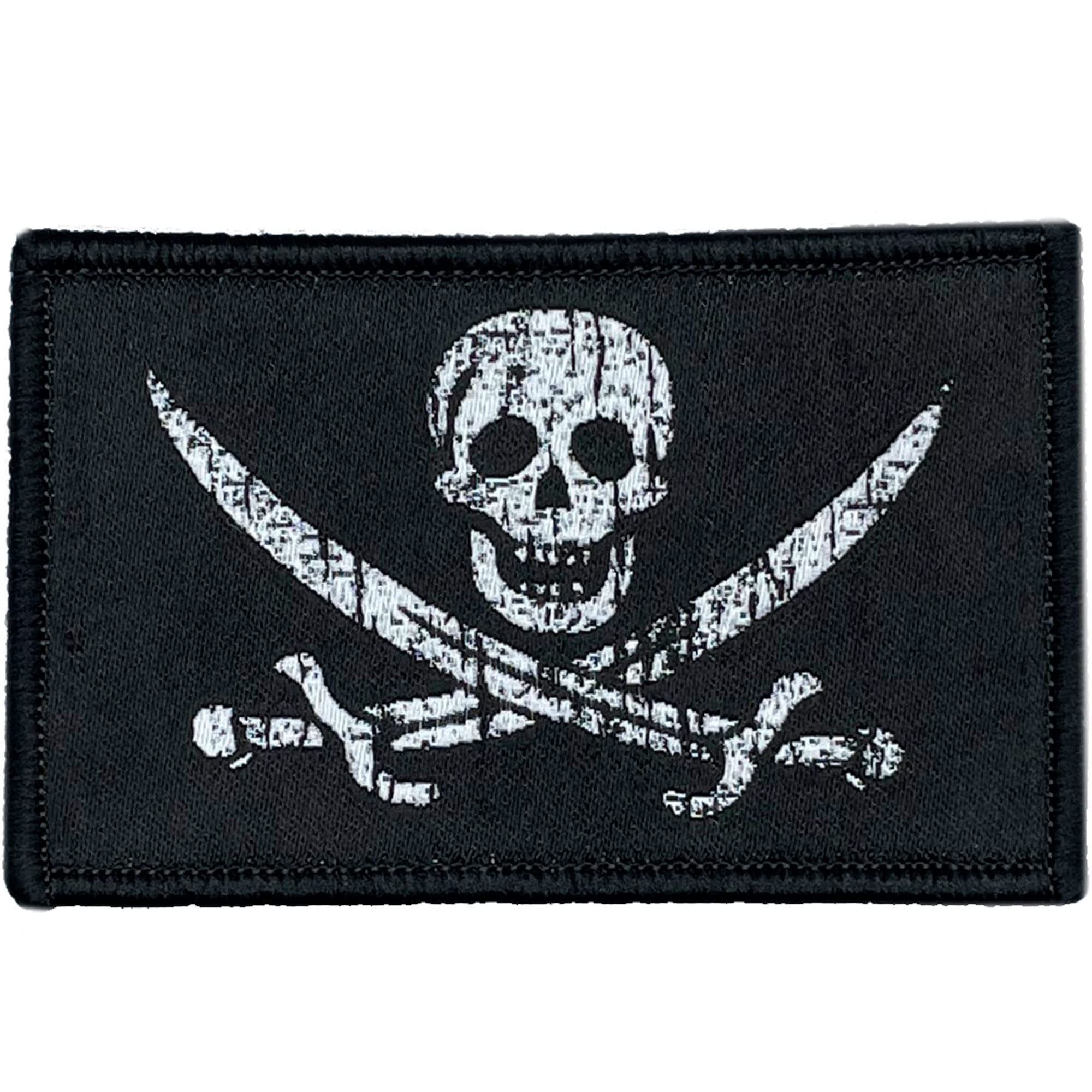 Pirate Patch, Pirate flag similar to that of Pirates of the Caribbean to adhere in pirate disguise - Velkro Backpack Patches. Small pirate flag - Skull patch - 80 x 50 mm