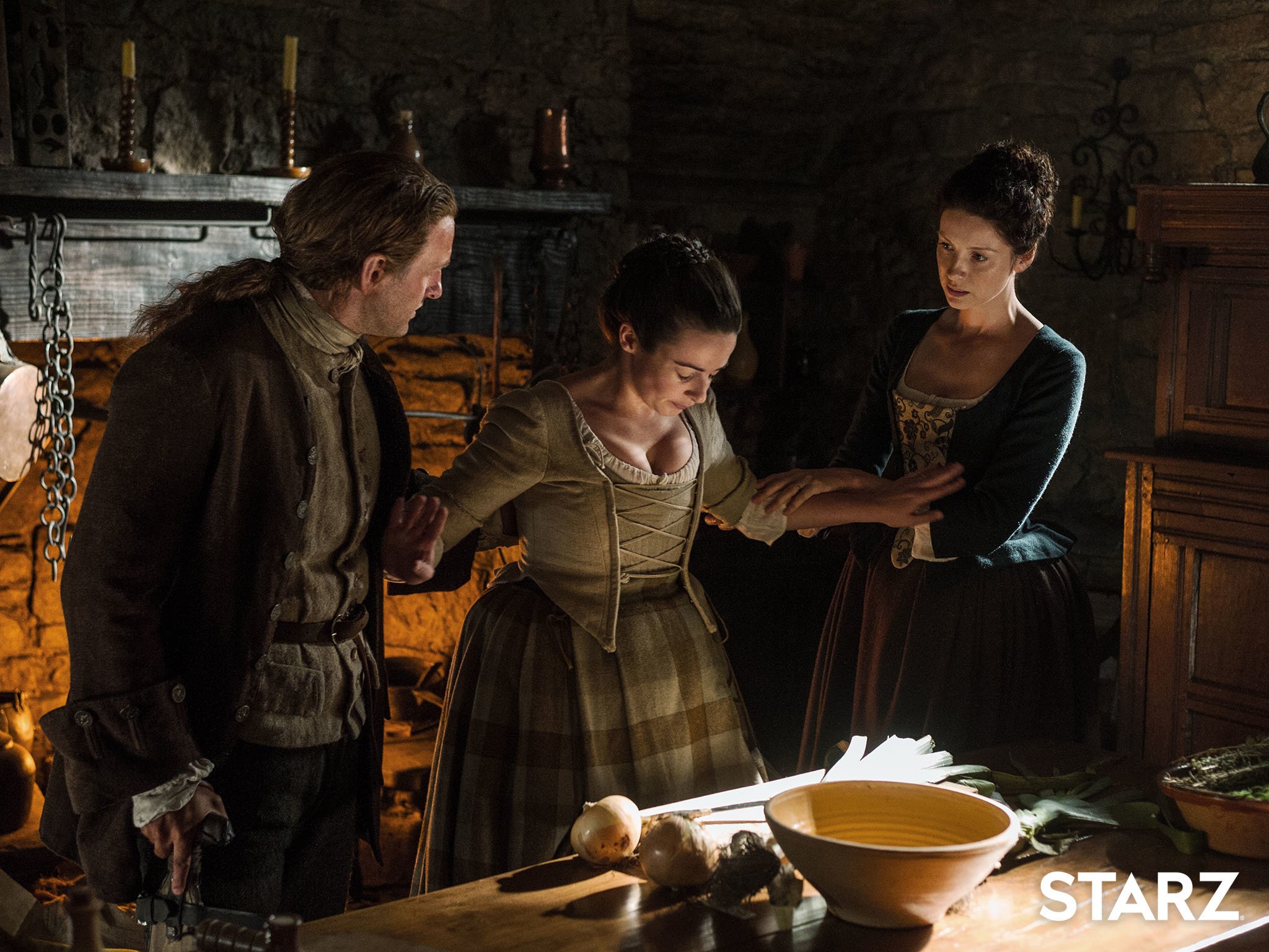 Watch outlander in english