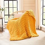 L'AGRATY Chunky Knit Throw Blanket