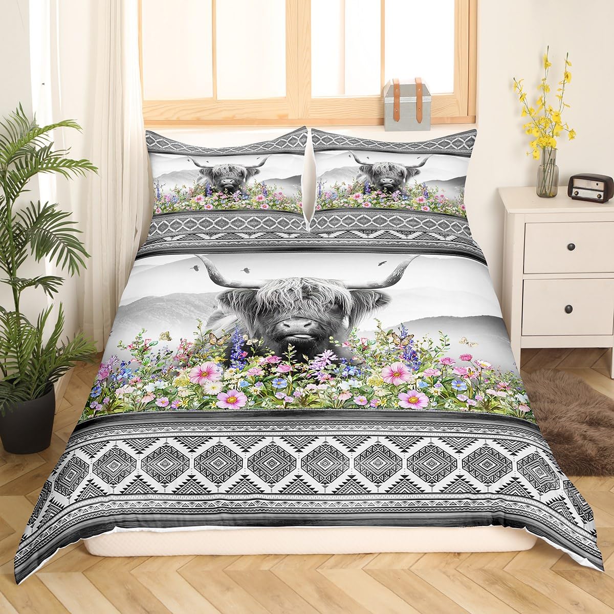 Manfei Highland Cattle Kids Duvet Cover Set Double Size, Floral Cow Comforter Cover, Boho Exotic Aztec Grey Bedding Set for Boys Girls Adult Bedroom Decor, Lightweight Bedspread Cover, 2 Pillowcases