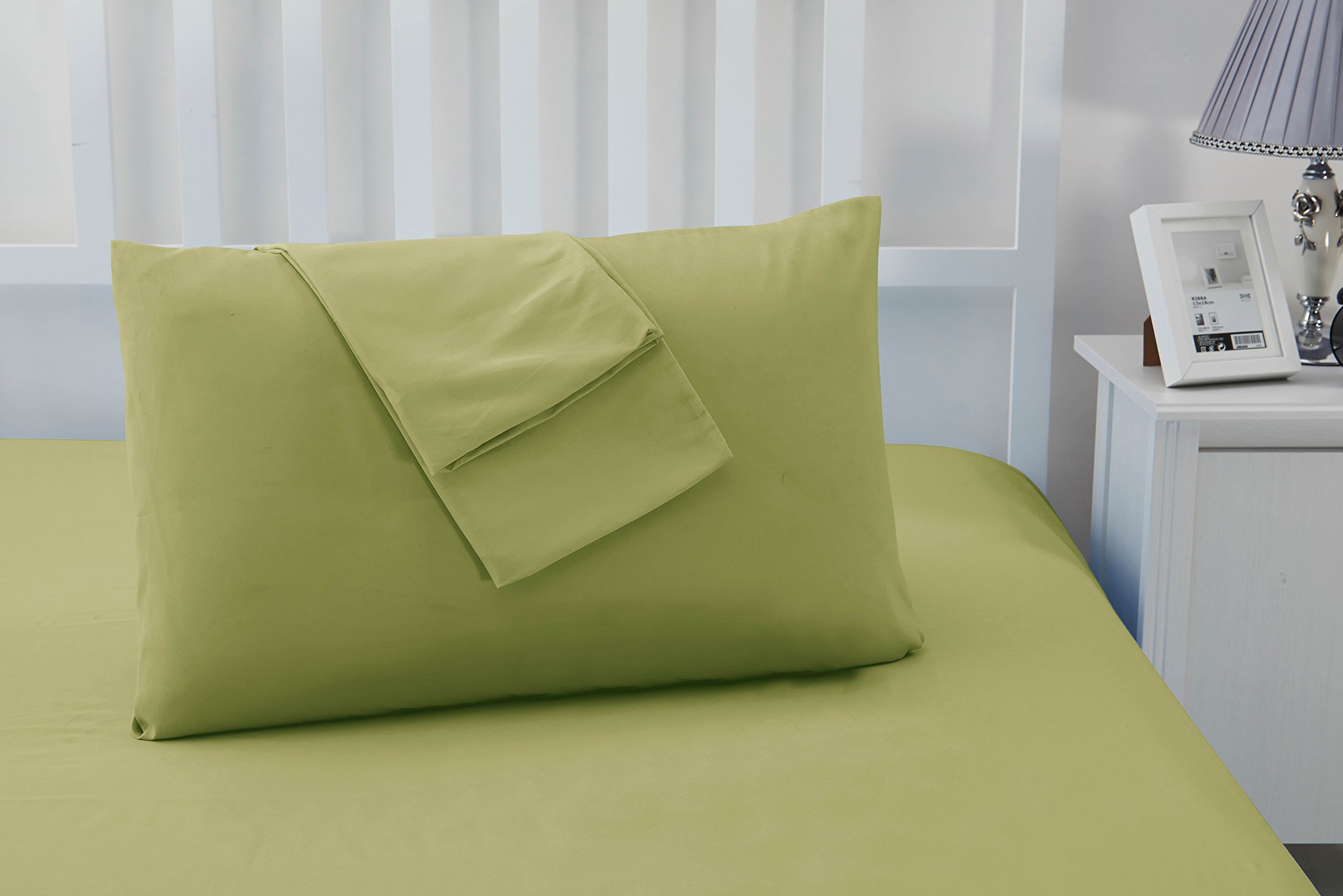Sonia Moer Super Soft Brushed Microfibre Pillowcases - Non Iron Breathable Hypoallergenic Pillowcases set of 2- Green