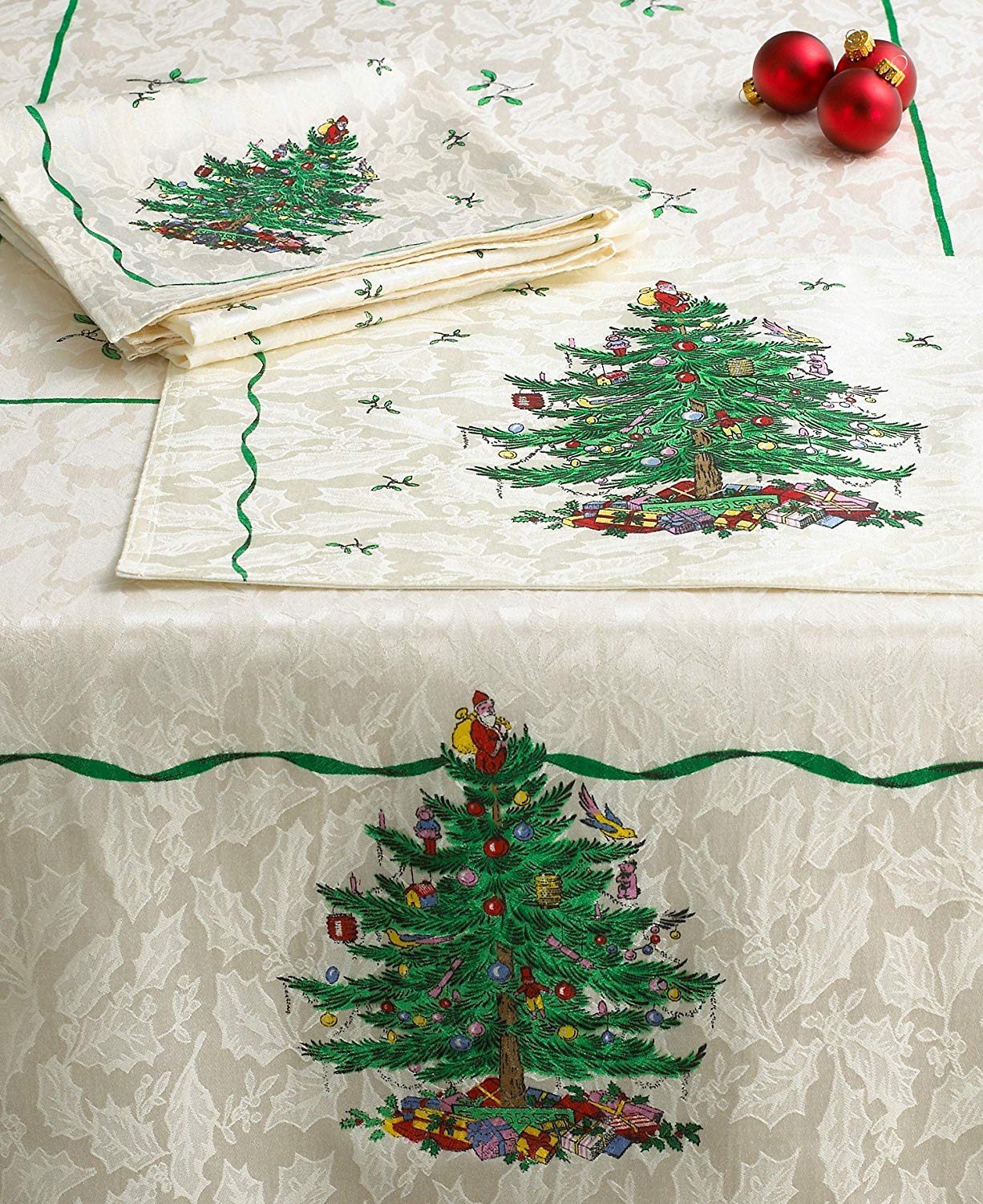 Merry christmas tablecloth Spode Christmas Tree Tablecloth 52" X 70": Amazon.co.uk: Kitchen & Home