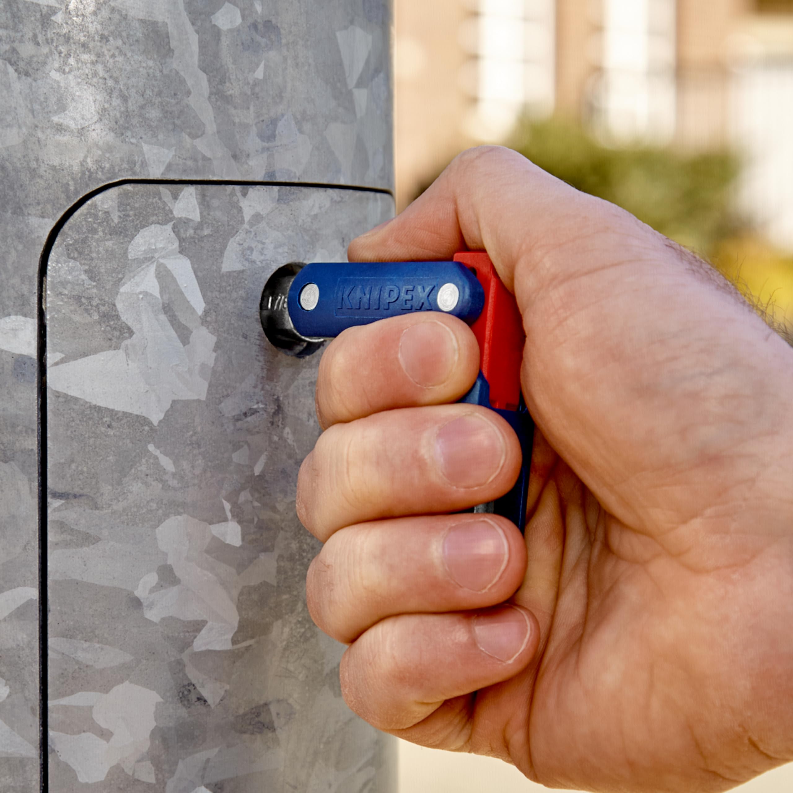 KNIPEX Schaltschrankschlüssel Double-Joint 62 mm, 00 11 06 V03 7